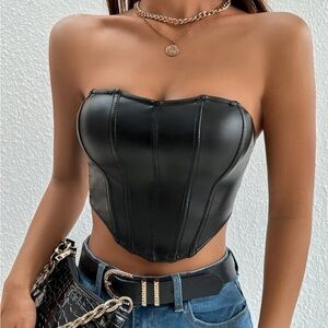 SHEIN Black Sleeveless Bustier Crop Top